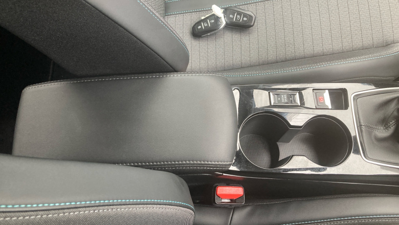 Peugeot 208 1.2 PureTech 100 Allure Premium 5dr Petrol Hatchback